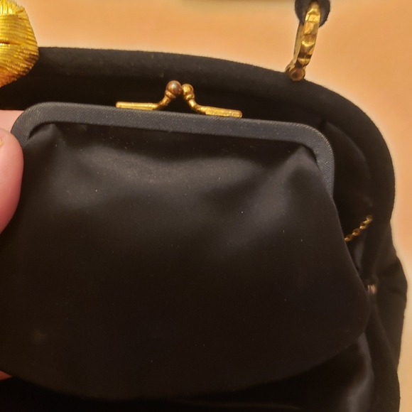 Vintage Malama Wool Handbag With Attached Coin Purse - Picture 8 of 13